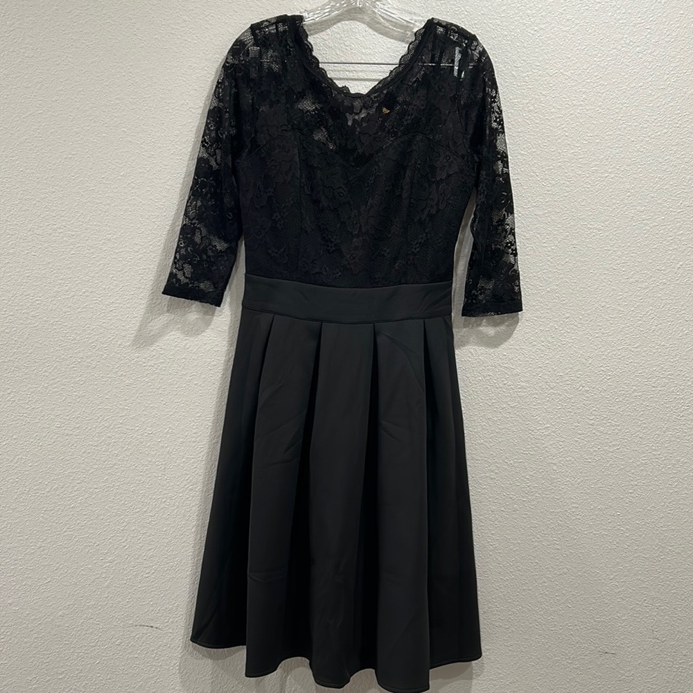 MIUSOL Womens Large DRESS Black Lace Top Pleated Knee Length Classic